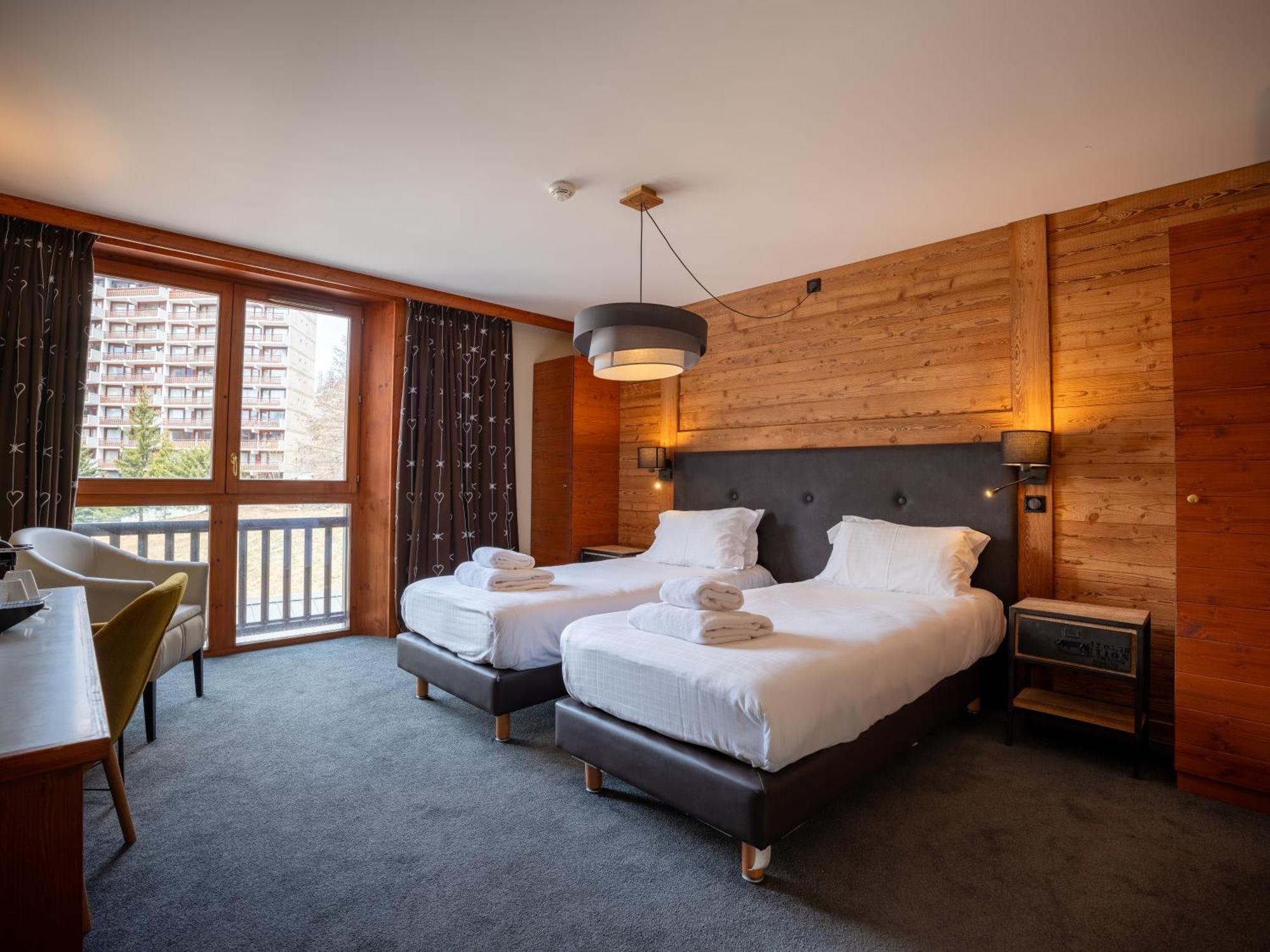 Chalet Hotel Ducs De Savoie Val-d'Isere Ngoại thất bức ảnh